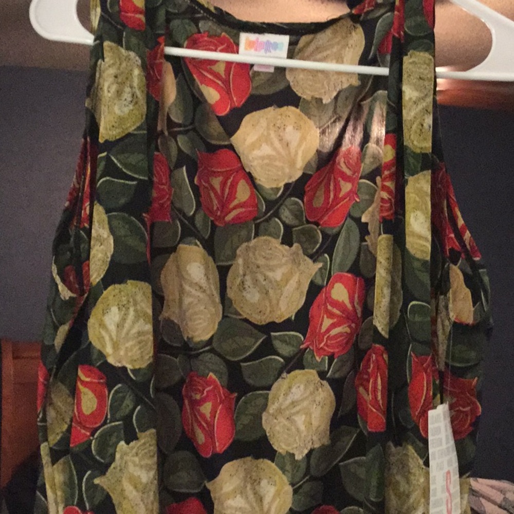 Brand new Lularoe Joy, size small